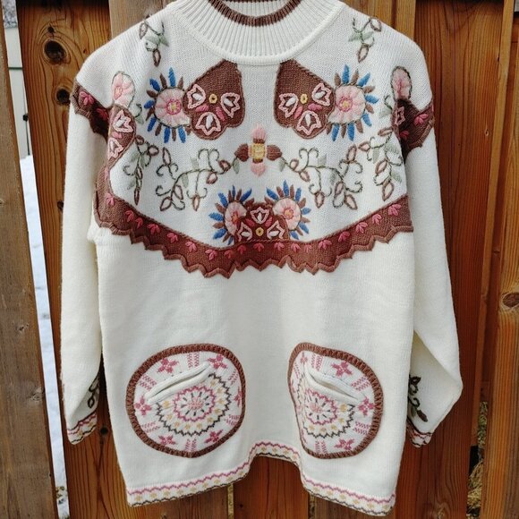 BEAUTIFUL Vintage PARAMOUR Embroidered Sweater FREE SIZE CIRCLE POCKETS - Picture 1 of 8